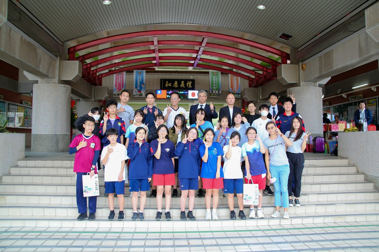 2024ここのえ緑陽中学校訪大灣 (2).jpg